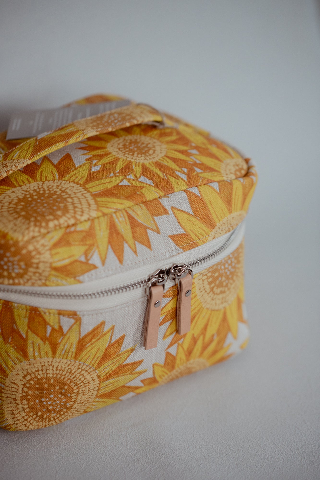 Monkeybear Essential Zipper Pouch