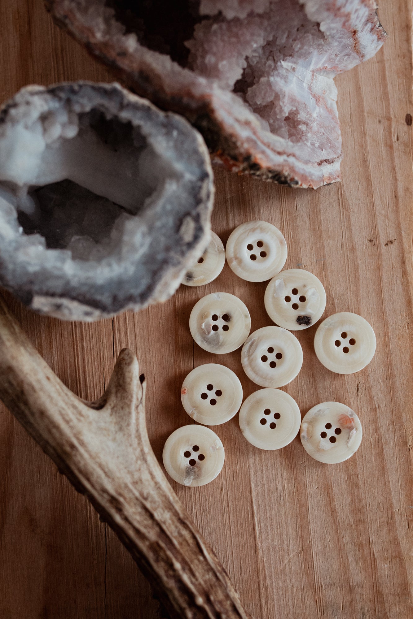 Recycled Mother of Pearl Buttons