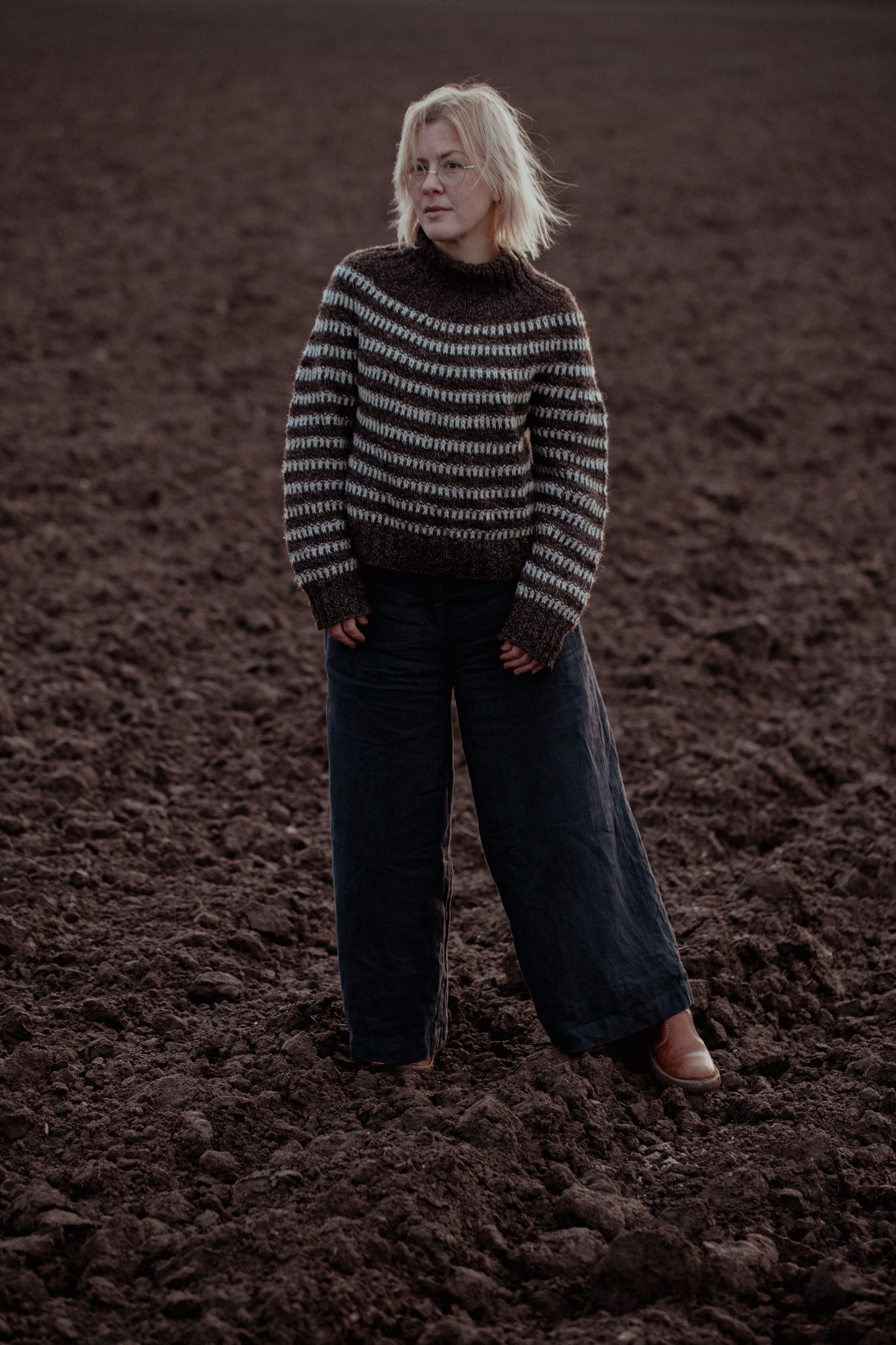 The Island and the Forest: A Knitted Correspondence